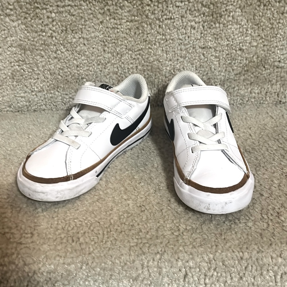 Nike toddler boys size 9C